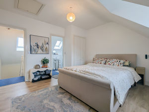 Photo 8- click for photo gallery